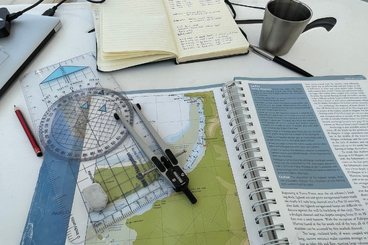 Pilot plan for La Paz Bay