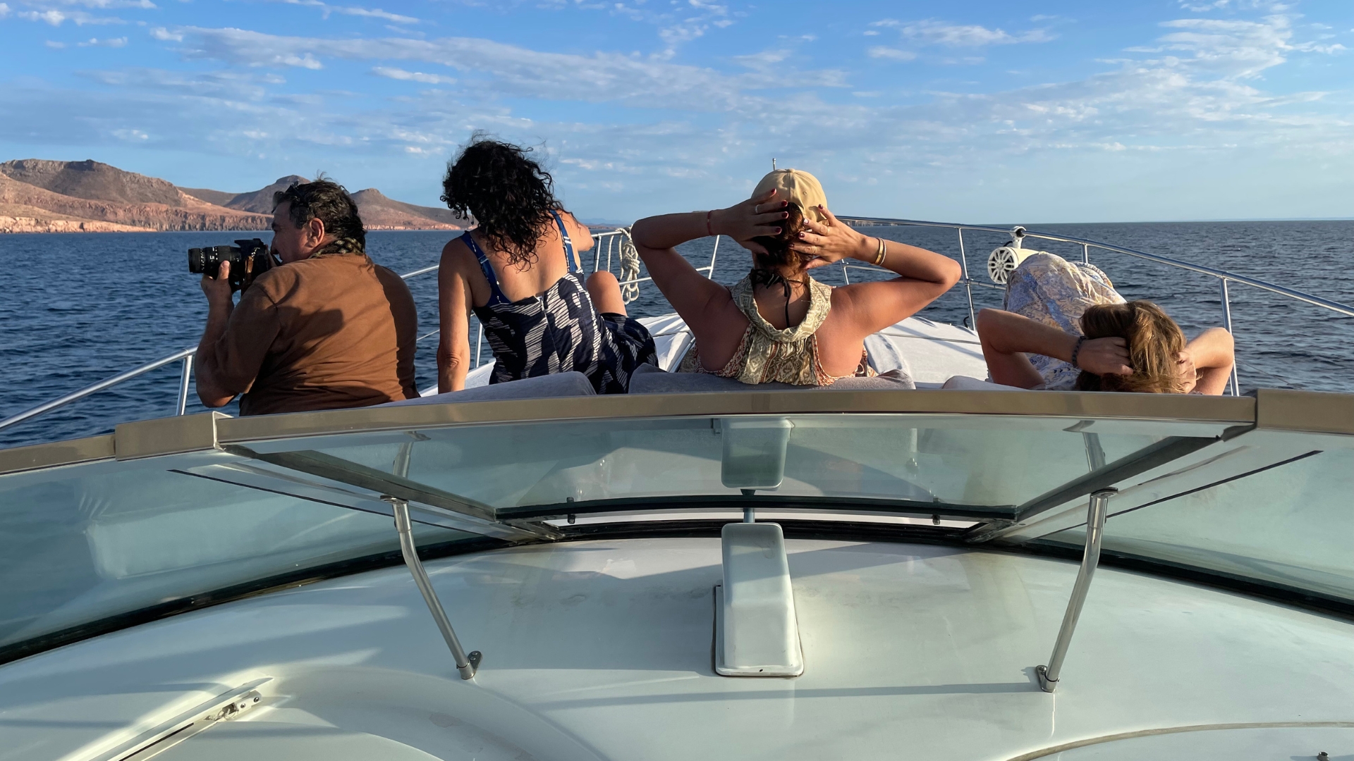Guest relaxing on FreeStyle's bow
